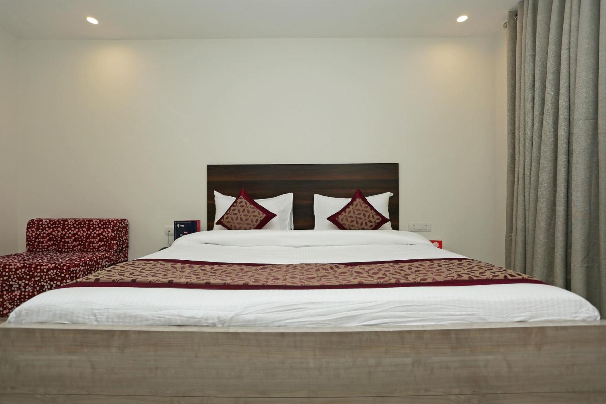 Hotel O Lakshya New Delhi Exterior photo